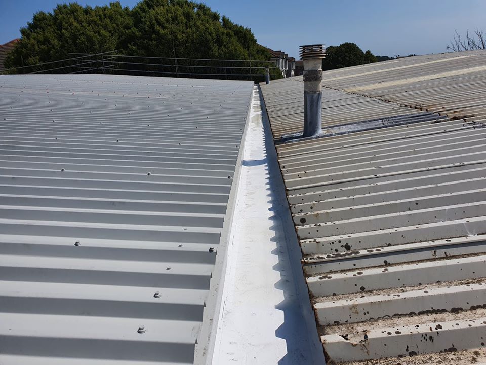 Over Roofing to an Industrial building in Littlehampton, West Sussex
