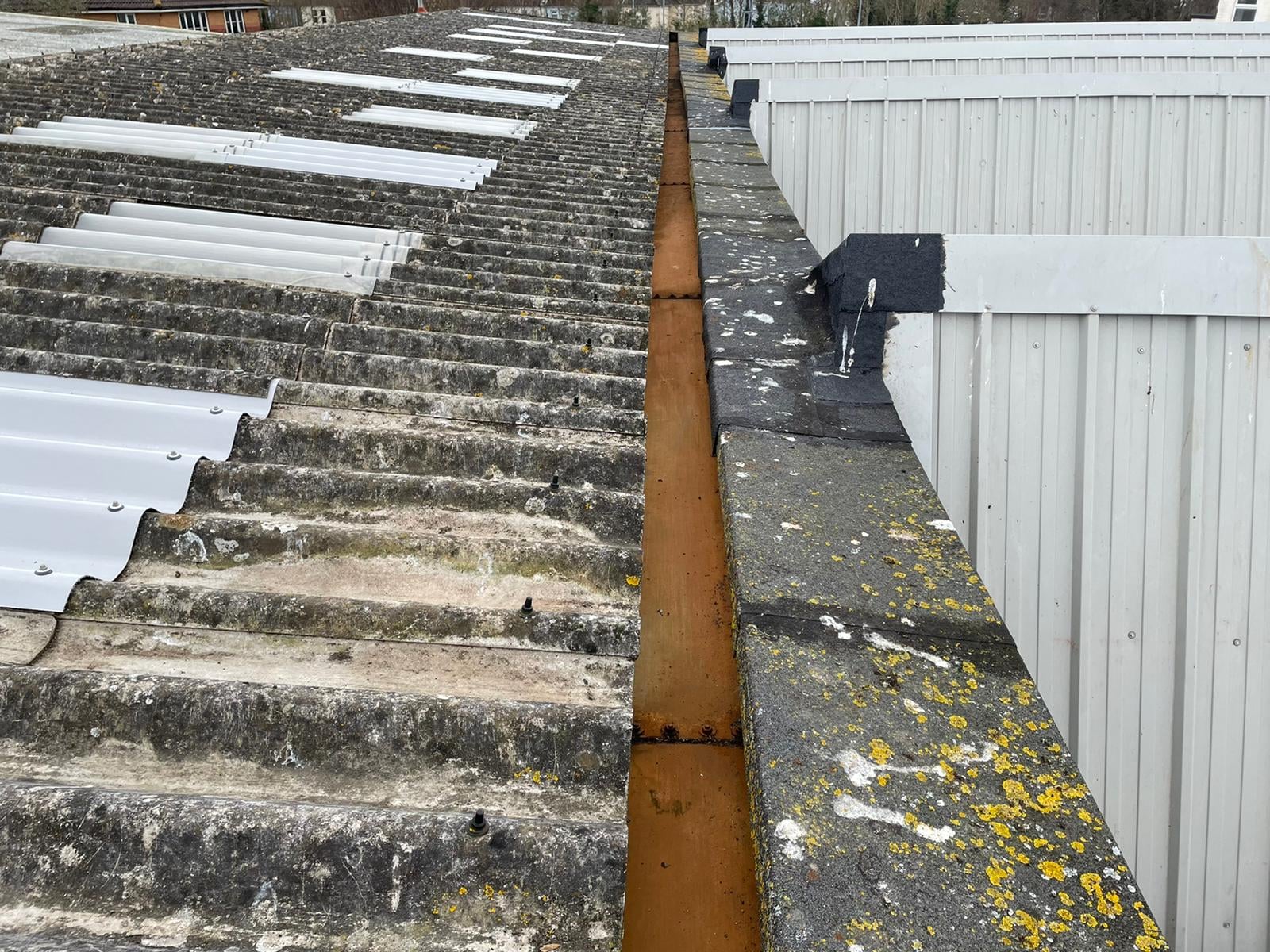 Gutter Replacement to a Warehouse roof in Worthing West Sussex