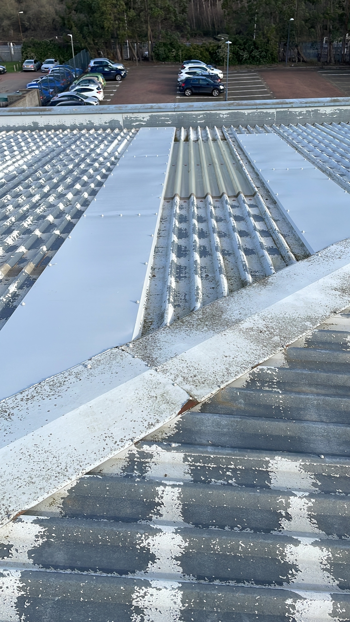 Leak repair a warehouse roof in Salford, Redhill, Surrey