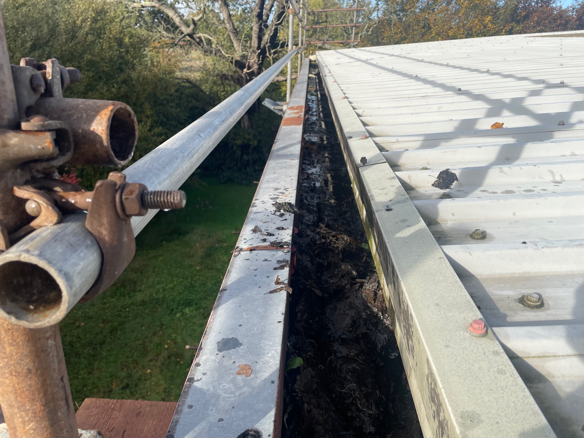 Roof repairs to a warehouse in Broadbridge Heath, Horsham, West Sussex