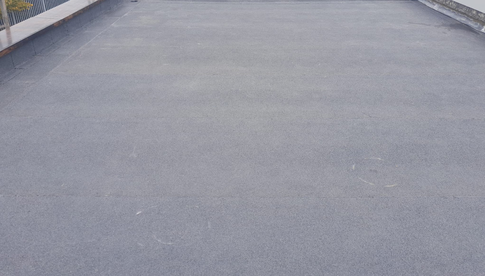 Felting works to an office roof in Aldershot, Hampshire
