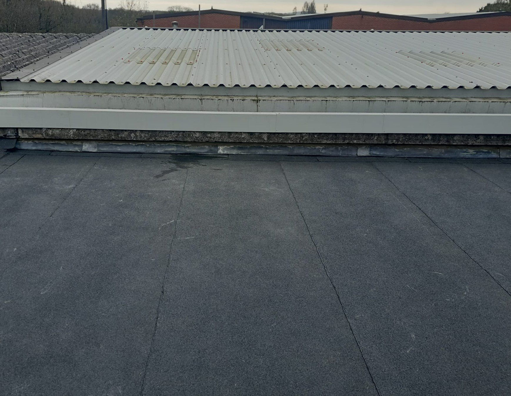 felting repair to an office roof in Aldershot, Hampshire