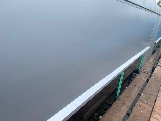 Roof repairs to an industrial Unit in Tadworth