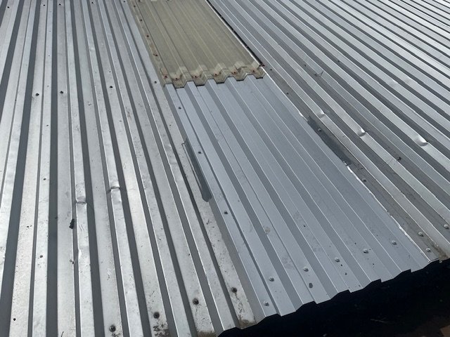 roofing repairs to a warehouse roof in Hampshire